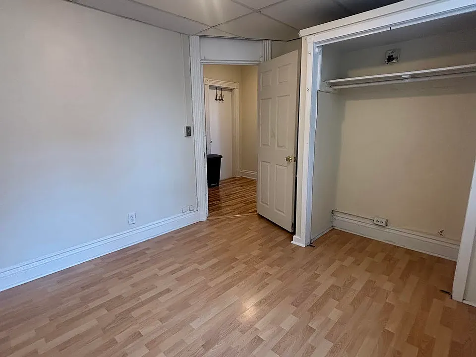 1109 Boylston St #J8