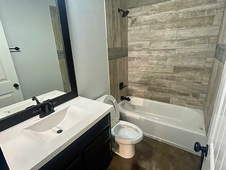 2405 S 193rd East Ave — Photo 16
