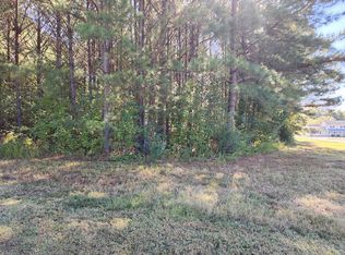 705 Rivers Edge Pkwy, Roanoke Rapids, NC 27870