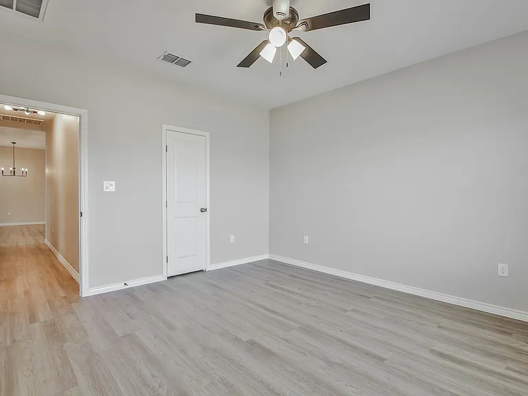 1313 Corpus Ave #B — Photo 28