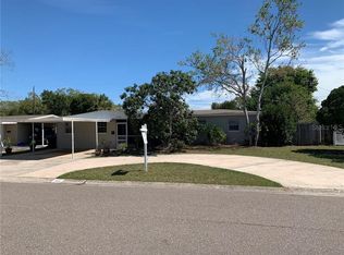 7515 17th Ln N, Saint Petersburg, FL 33702