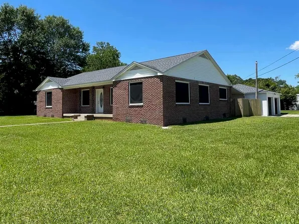 410 Pace Pkwy, Cantonment, FL 32533