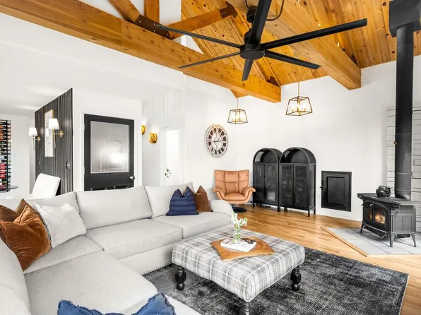 9537 Ute Dr, Golden, CO 80403
