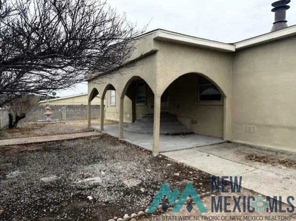 2736 Foothills Ave, Gallup, NM 87301