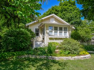 804 Warrenville Rd, Wheaton, IL 60189