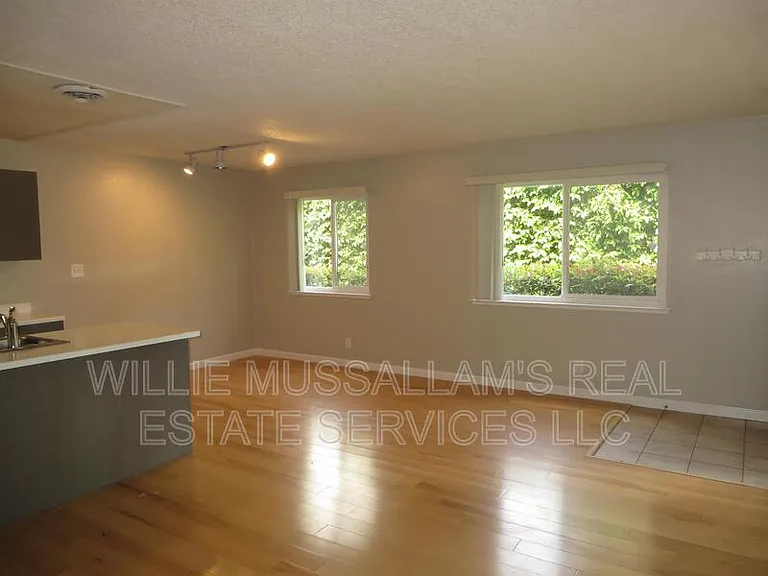 2505 Prescott Rd — Photo 8