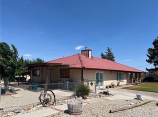 10675 Paramount Rd, Phelan, CA 92371