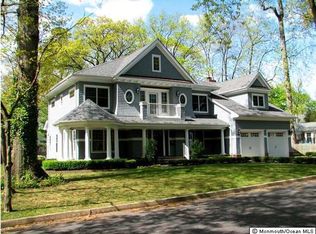65 Laurel Dr, Fair Haven, NJ 07704
