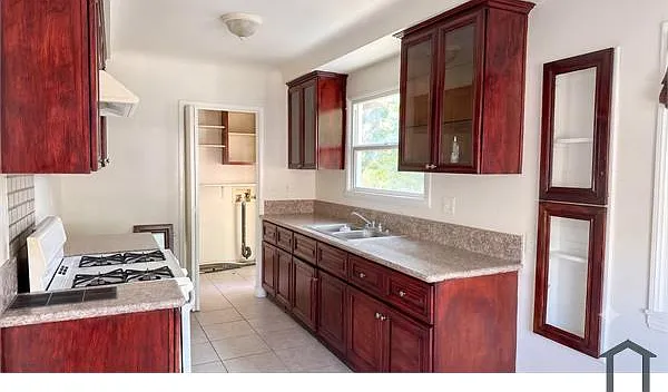 1574 Genevieve St — Photo 1