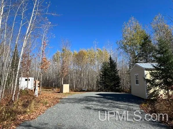 3364 Mulberry Ln, Florence, WI 54121