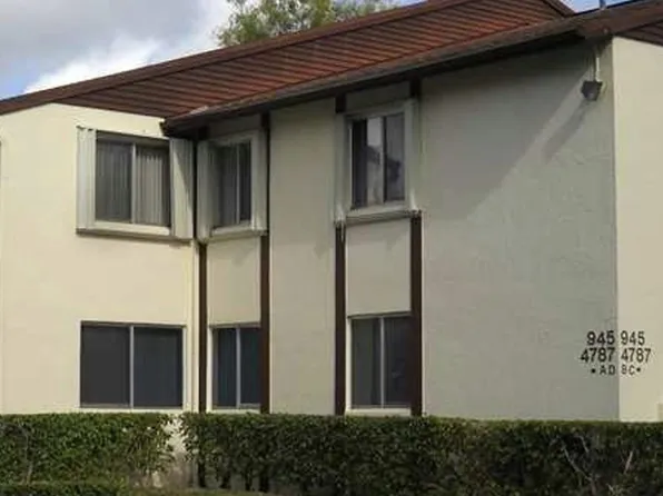 4787 Sable Pine Circle #D2, West Palm Beach, FL 33417