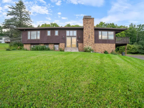 3273 Strand Rd, Duluth, MN 55803