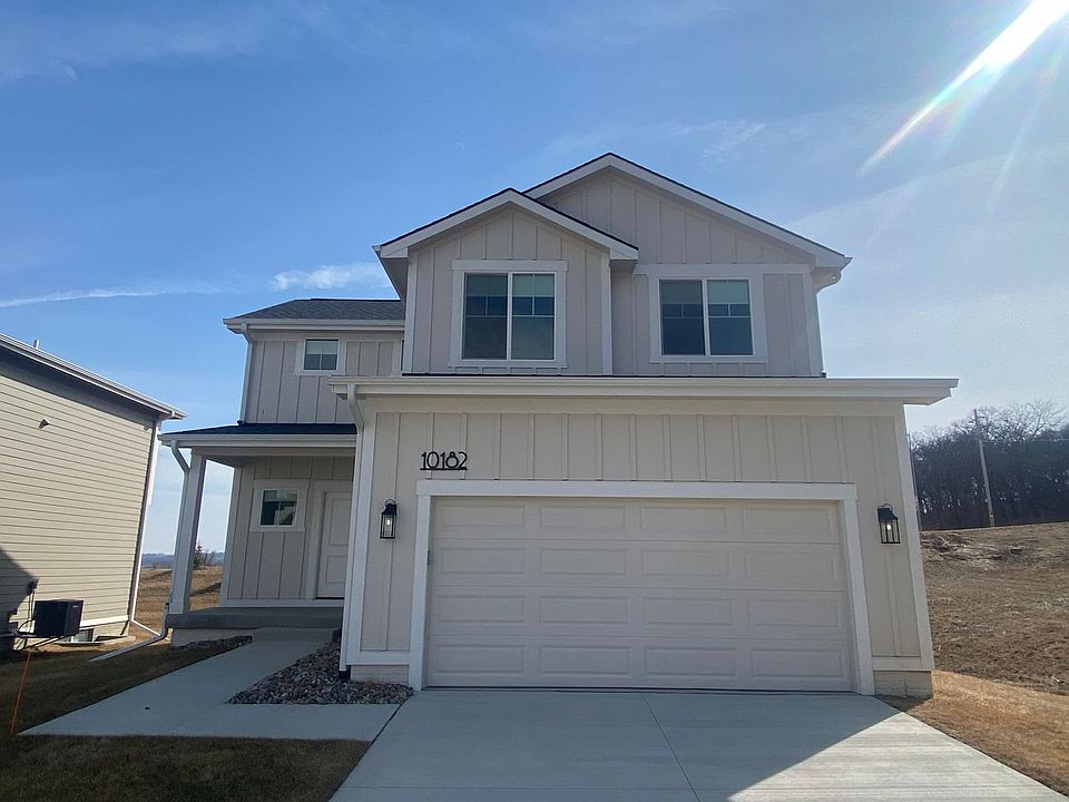 1st image of 10182 Divine Pl