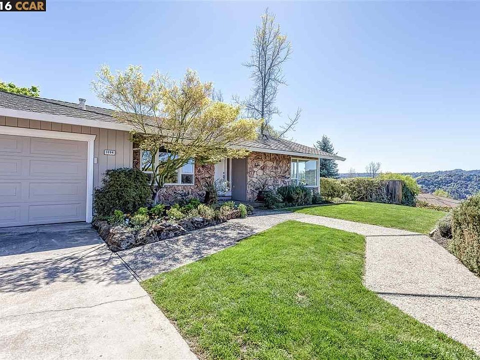 1st image of 1094 Country Club Dr