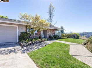 1094 Country Club Dr, Moraga, CA 94556
