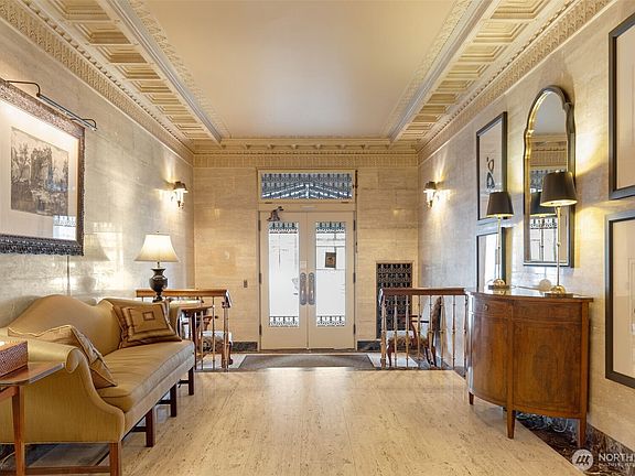 2nd image of 1223 Spring Street #700