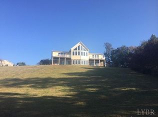 439 Gardner Farm Rd, Appomattox, VA 24522
