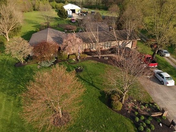 4th image of 350 Boone Dr