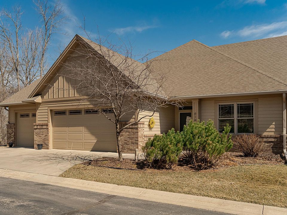 1st image of 618 Gates Ln SW