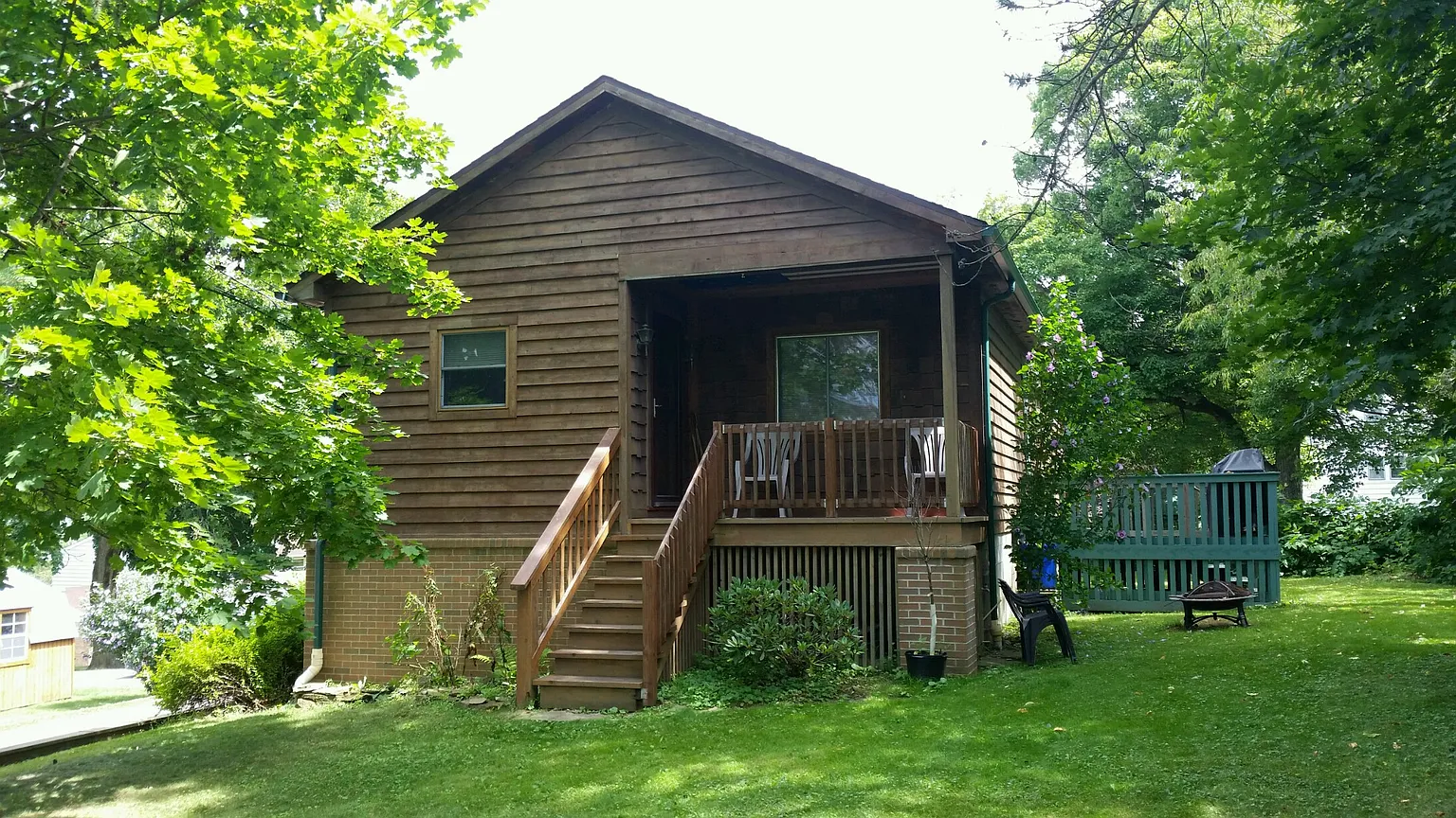 709 Innis St photo 1