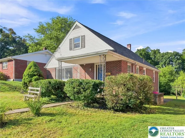 420 S 6th St, Emmaus, PA 18049
