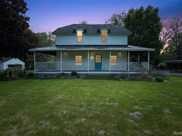 6235 Flushing Rd, Flushing, MI 48433