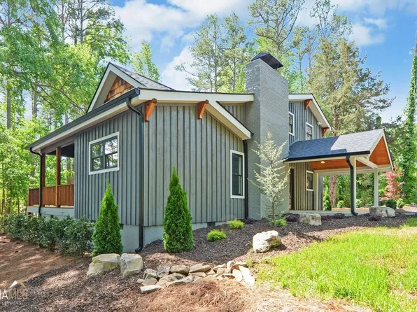 146 Overlook Dr, Martin, GA 30557