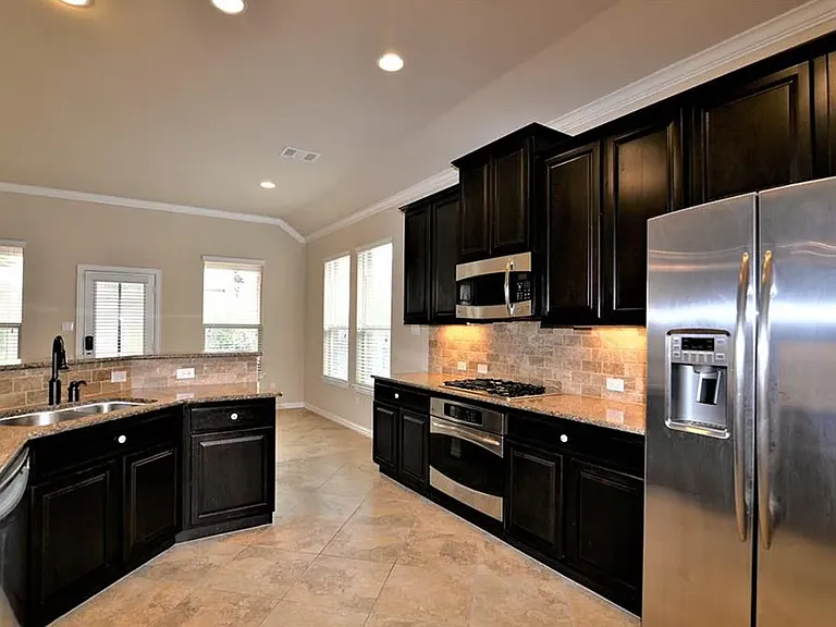 2916 Dusty Chisolm Trl — Photo 4