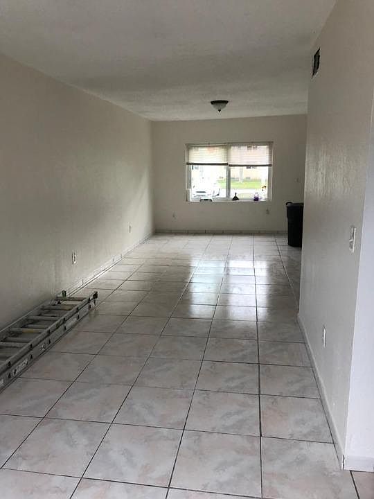 1st image of 215 NW 84th St #213