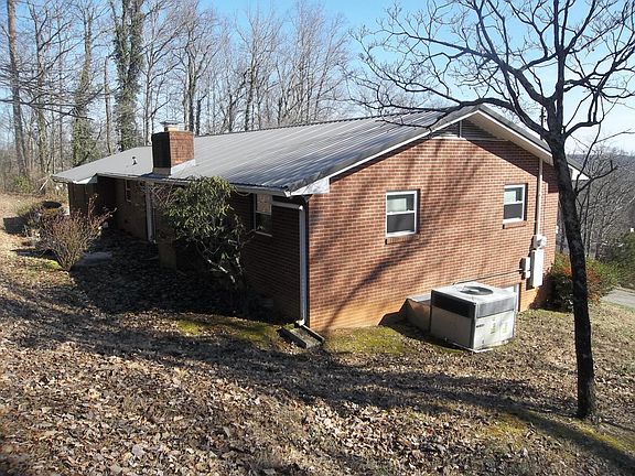 4th image of 6118 Northcrest Cir