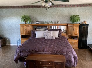 875 Community Beach Rd, Centralia, IL 62801