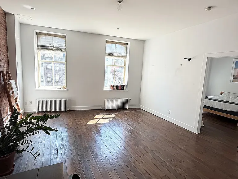 53 Howard St #4E — Photo 2