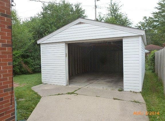 2nd image of 19188 Mallina St