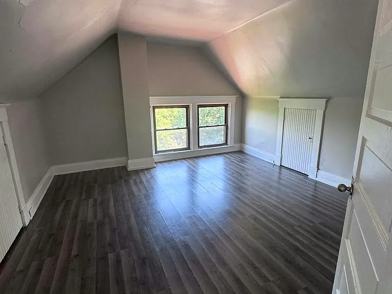3054 McHenry Ave #2 — Photo 6