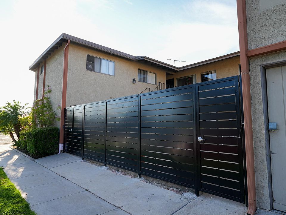 1st image of 4500 N Lakewood Blvd APT 10