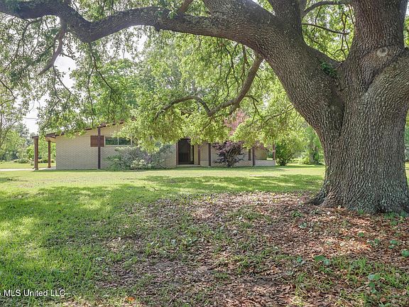 2nd image of 14841 John Clark Rd