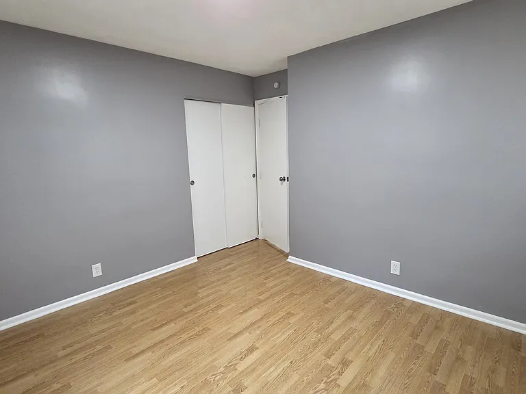 1380 Catalpa Dr — Photo 18
