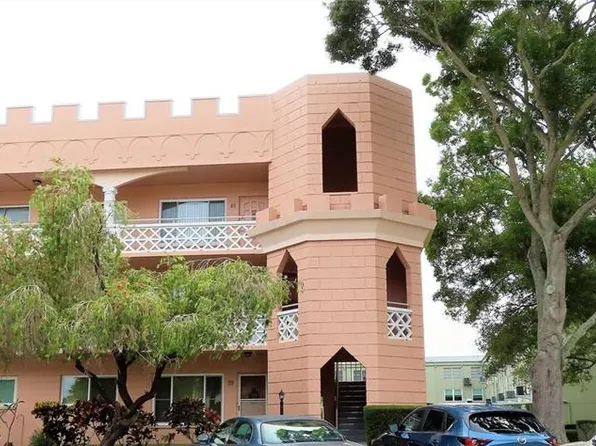 2457 Ecuadorian Way APT 85, Clearwater, FL 33763