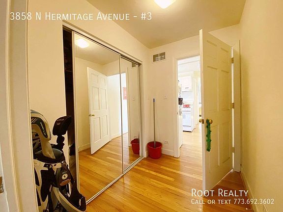 4th image of 3858 N Hermitage Ave #3