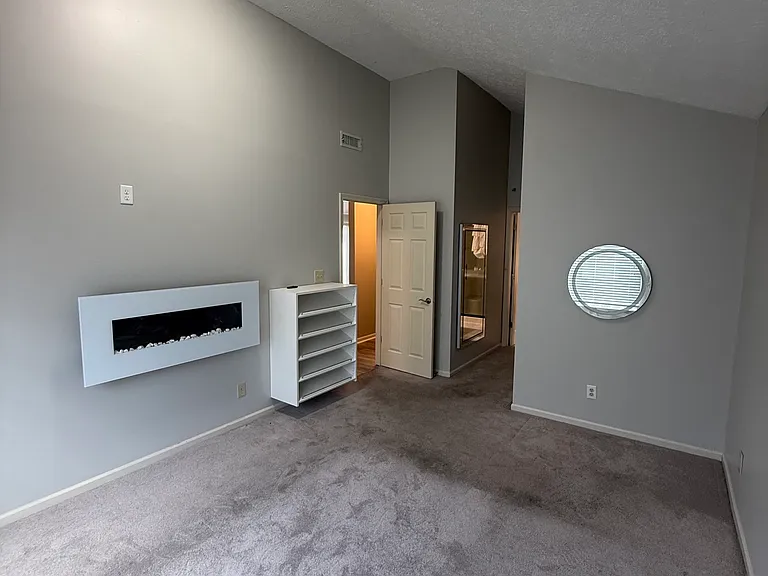6641 Sunloch Ct #6641 — Photo 8