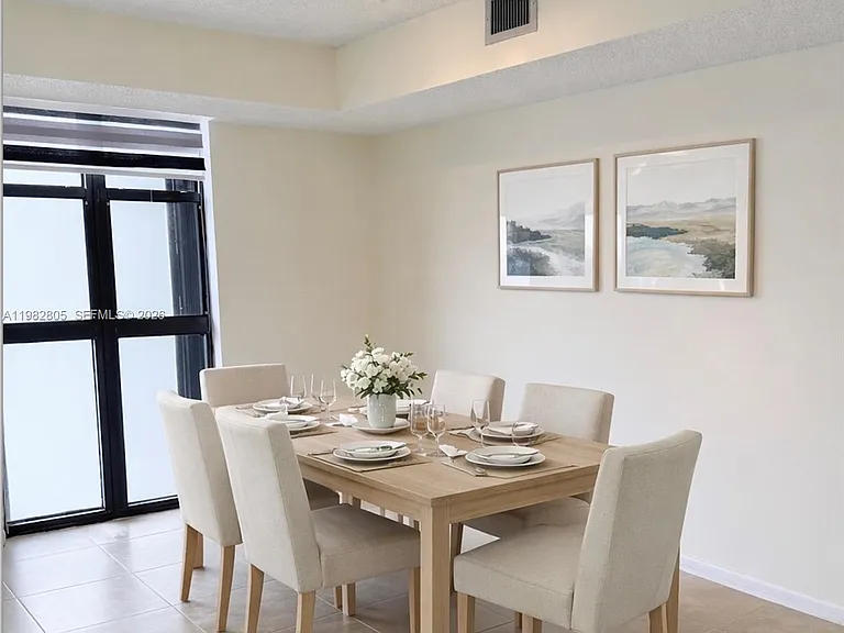4000 Towerside Ter #1401 — Photo 11