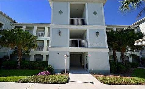 4th image of 700 Gardens Edge Dr #724
