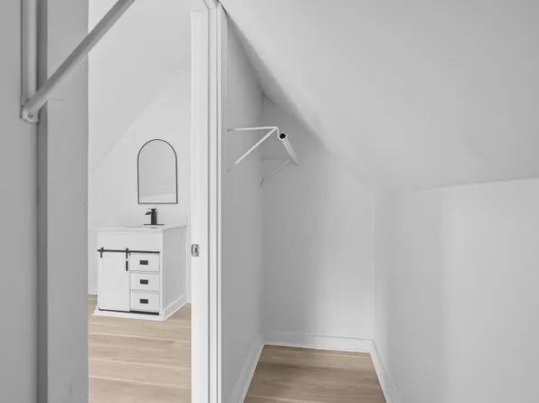 903 N 4th Ave, Evansville, IN 47710