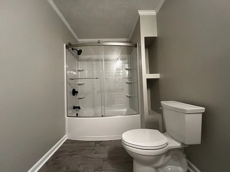 5853G Century Oaks Dr — Photo 9