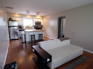 1346 W Waveland Ave APT 3E, Chicago, IL 60613
