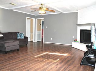 21715 Glenbranch Dr, Spring, TX 77388