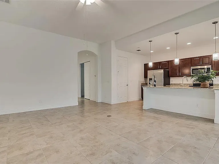 1856 Red Oak Ter — Photo 11