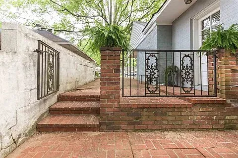 5037 Dee Rd — Photo 5