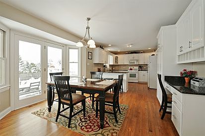 4th image of 18025 Pelican Dr