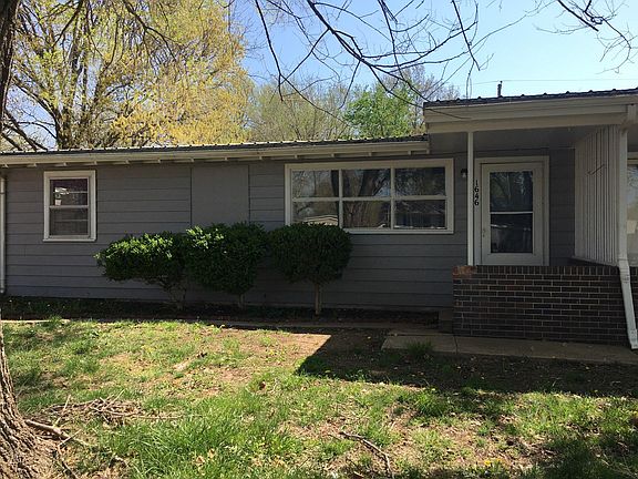 2nd image of 1646 N Lawndale Ave